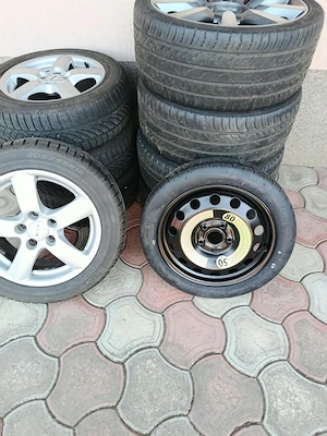 Vând o roată de rezervă slim (îngustă) T125/70 R16 - ÎN STARE FOARTE BUNĂ - imagine 3