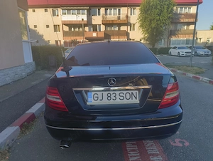 Vând Mercedes c clas feizlift avangard  - imagine 6