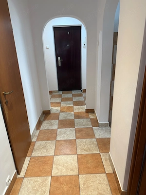 Inchiriez apartament 2 camere - imagine 4