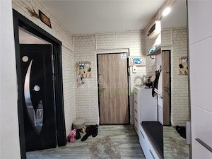 Apartament cu 2 camere renovat – Strada Mioritei | Etaj 3 | Izolat, centrala proprie si beci - imagine 12