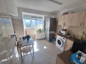 Apartament 2 camere Titan 58 mp etaj 8/10 1978 - imagine 3