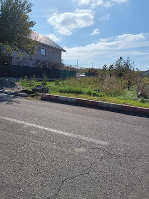 Teren 500 mp deschidere 12,50 40 m , intre vile, toate utilitățile, direct proprietar! Acte la zi!!! - imagine 2