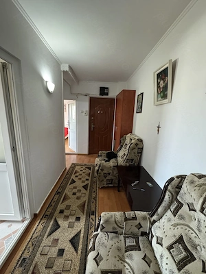  Apartament cu 2 camere DE VÂNZARE   zona HOTEL ROMAN - imagine 3