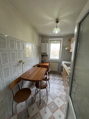  Apartament cu 2 camere DE VÂNZARE   zona HOTEL ROMAN - imagine 4