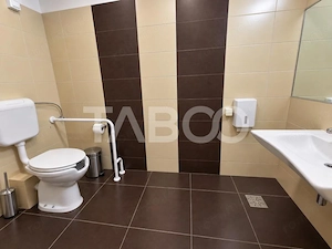 Spatiu de birou/comercial la parter 47 metri Centrul de Afaceri Sibiu - imagine 9
