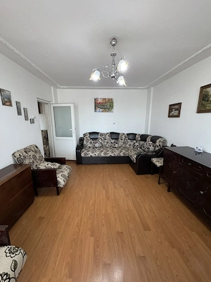  Apartament cu 2 camere DE VÂNZARE   zona HOTEL ROMAN - imagine 2