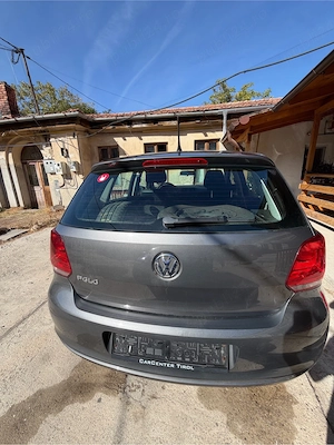 Volkswagen Polo 6R, an 2012, motor 1.2 benzină   60 CP - imagine 5