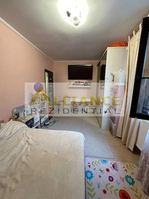 3  camere sector 3 Metrou 1 Decembrie - imagine 10