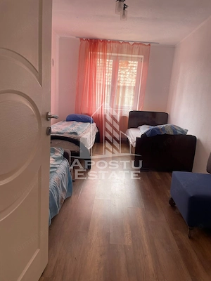 Casa cu trei dormitoare pentru mucitori,zona Socodor - imagine 5
