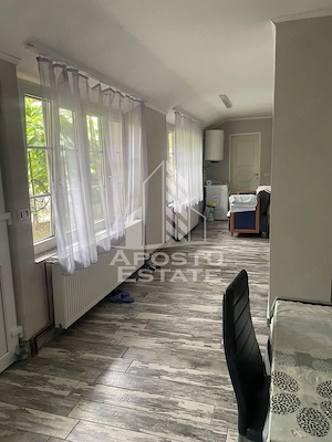Casa cu trei dormitoare pentru mucitori,zona Socodor - imagine 2