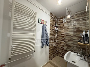 Apartament cu o camera, 38mp, renovat, luminos, zona Lunei - imagine 12