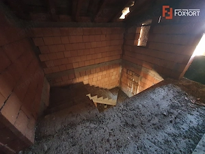 Casa individuala la rosu, intabulata - Uliuc - Sacosu Turcesc - imagine 10