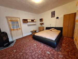 Casă individuala 2 camere de închiriat | Arad, Zona Drăgășani | Singur în curte, Garaj, Pet-friendly - imagine 2