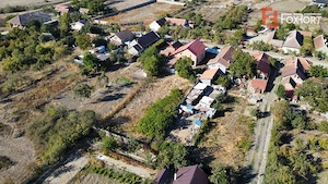 Casa individuala la rosu, intabulata - Uliuc - Sacosu Turcesc - imagine 17