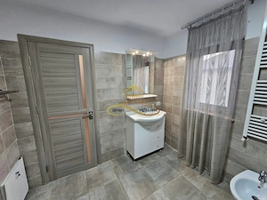 Casa de vanzare Bacau Hemeius - imagine 14
