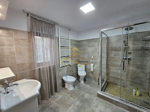 Casa de vanzare Bacau Hemeius - imagine 13