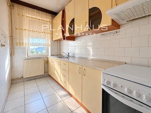 Apartament 3 camere, Cuza Voda (Varsteana)  - imagine 3