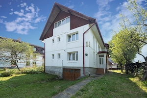 Casă de vânzare în Bran, la 1 km de Castel, 235 mp utili, teren 610 mp - imagine 2
