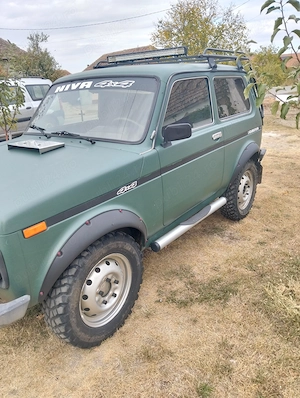 Lada Niva1,7 benzina - imagine 2