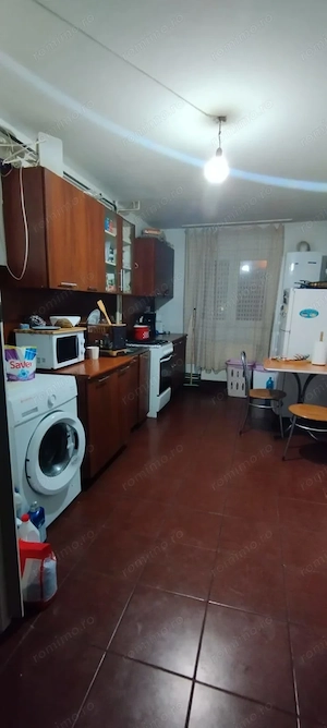 4 cam 2 bai centrala proprie zona Complex Studentesc - imagine 8