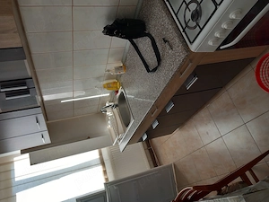 Închiriez apartament  - imagine 3