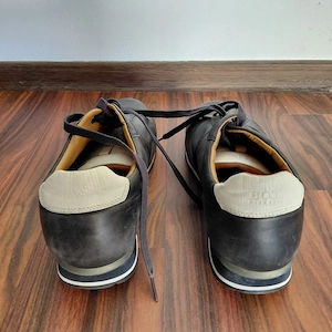 Sneakeri BOSS Parkour Runn din piele, marimea 43, stare buna