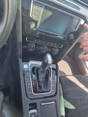 Volkswagen Passat - imagine 3
