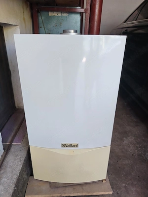 P.F vand C.T. pe gaz., 28 KW,  marca Vaillant