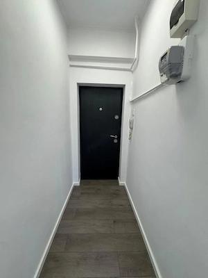 Garsonieră renovată 2026 | Boxă 6 mp | Bloc Rusesc | Ștefan cel Mare - imagine 4
