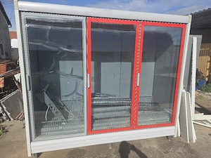 vand vitrina frig ,congelare 3 usi fara agregat