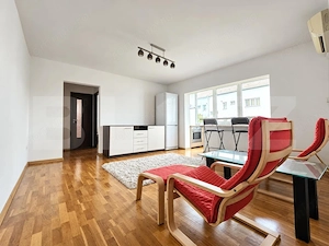 Apartament 3 camere, 57 mp, zona Dambovita
