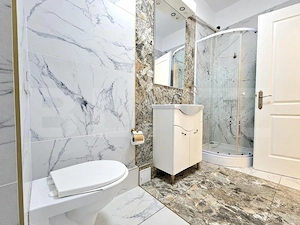 Apartament 2 camere, 65 mp, zona Ultracentral - imagine 6