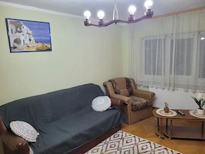 Langa parcul padurice, in Soarelui, apartament decomandat cu centrala proprie !