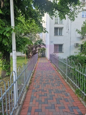 Vanzare apartament 4 camere la Titan, metrou bl. H - imagine 3
