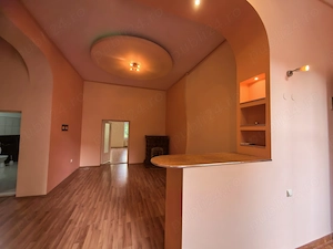 Apart 3 camere etaj 1 la KM 0 - Primaria Arad