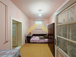 Casa la sol de vanzare in localitatea Livada , Arad - imagine 6