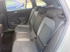 Opel Astra K 2021 - imagine 4