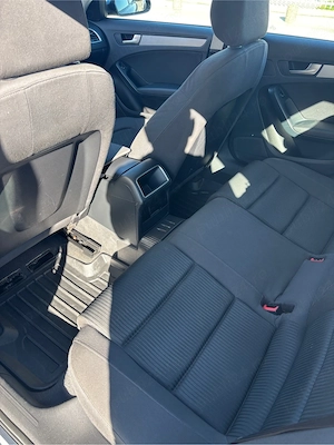 Audi A4 B8 Sedan  - imagine 8