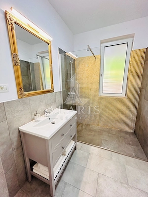 Apartament modern 2 camere, parcare proprie, Dumbravita - imagine 3