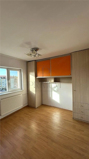 LIPOVEI - 2 CAMERE - DECOMANDAT - CENTRALA PROPRIE - imagine 3