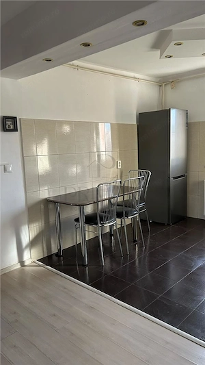 LIPOVEI - 2 CAMERE - DECOMANDAT - CENTRALA PROPRIE - imagine 6