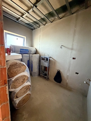 Duplex pe plan - 2 bai - canalizare - imagine 9