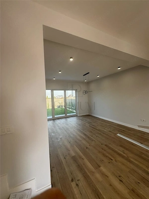 DUPLEX PREMIUM MOSNITA NOUA  ACCES DRUMUL BOILOR DESPARTIT PRIN CAMERA TEHNICA - imagine 8