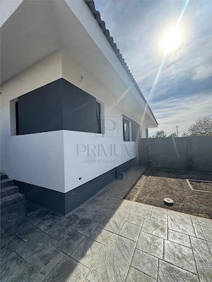 CASA PE PARTER CU POSIBILITATE MANSARDARE ALBINA INTRARE TOATE UTILITATILE PRET DE LA 100000 EURO - imagine 8
