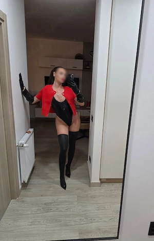 Mistress   Domme