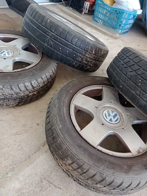 Jante Volkswagen cu cauciuc