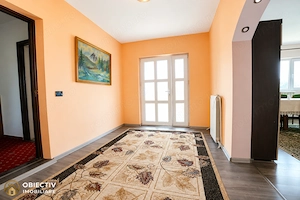 CASĂ cu teren 1300 mp SLOBOZIA langa orasul ROZNOV - imagine 3