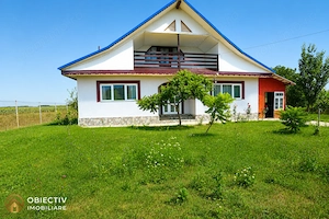 CASĂ cu teren 1300 mp SLOBOZIA langa orasul ROZNOV - imagine 15