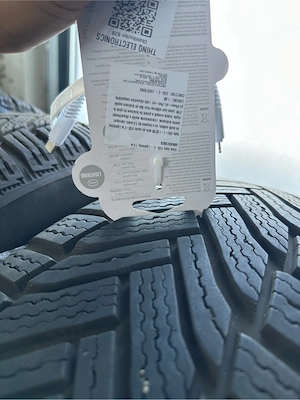 Cauciucuri de iarna  Michelin Alpin 6 205/55 R16 stare excelenta - imagine 3