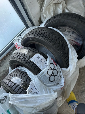 Cauciucuri de iarna  Michelin Alpin 6 205/55 R16 stare excelenta - imagine 8